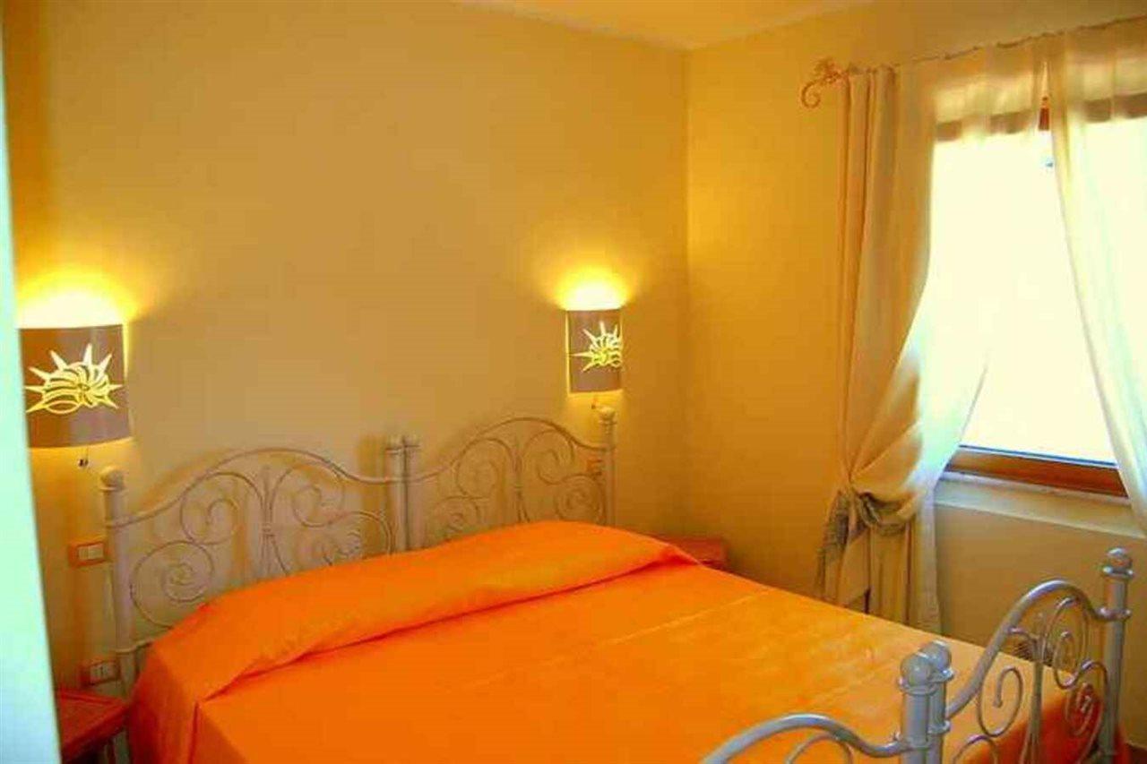 La Cerbiatta Residence Loiri Porto San Paolo Bagian luar foto