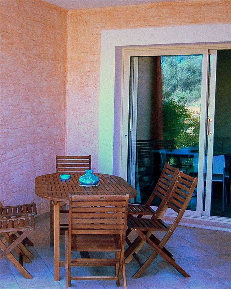 La Cerbiatta Residence Loiri Porto San Paolo Bagian luar foto