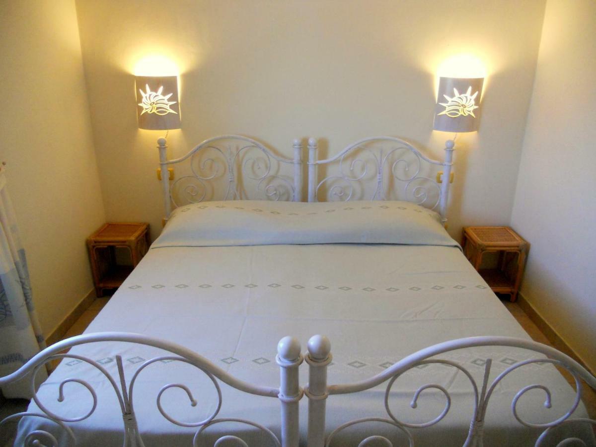 La Cerbiatta Residence Loiri Porto San Paolo Bagian luar foto